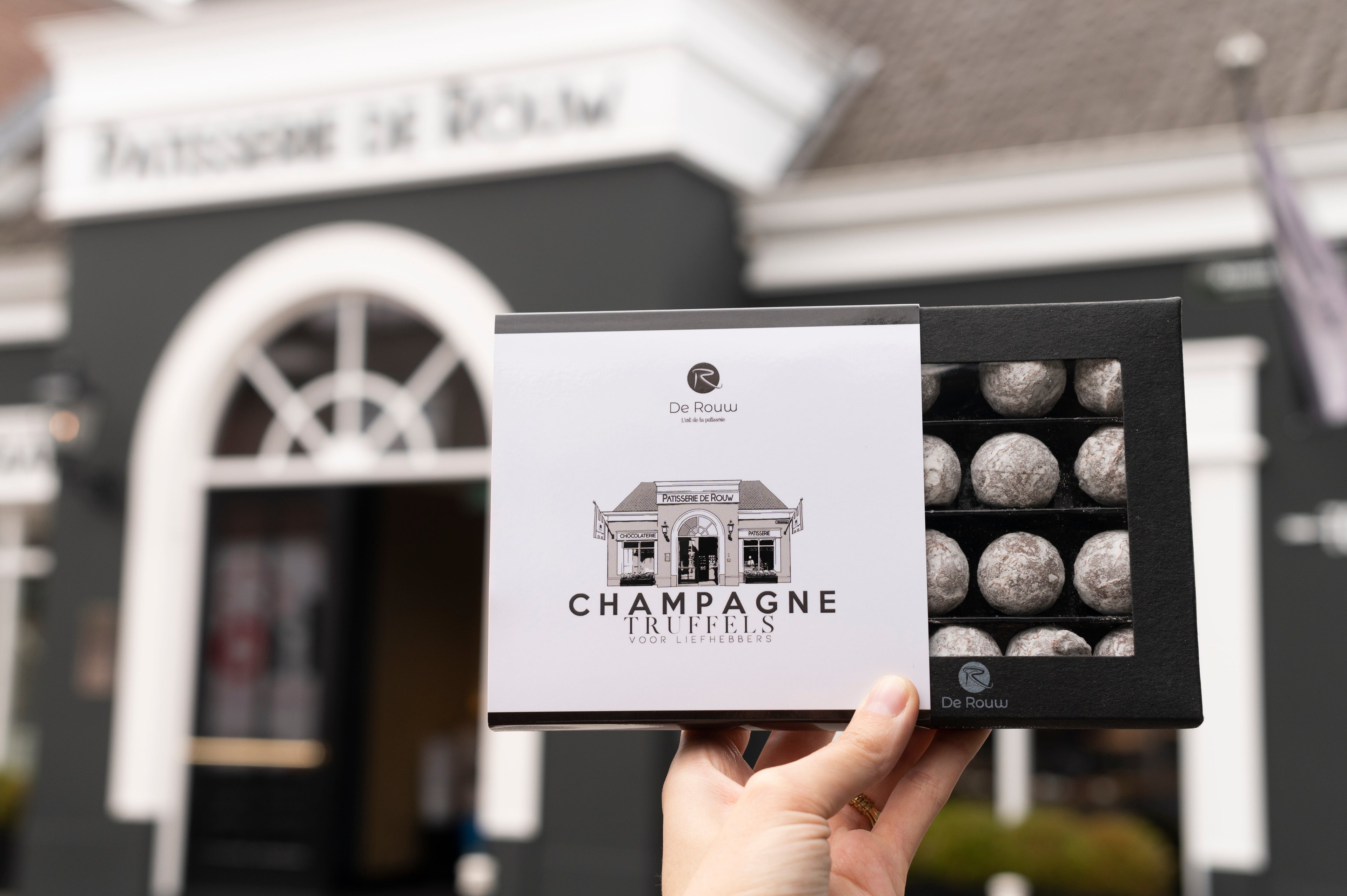 slider image slider_item_Xc6w4g