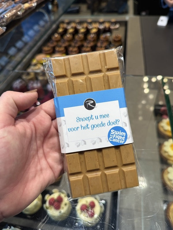 swim-to-fight-cancer-chocoladereep